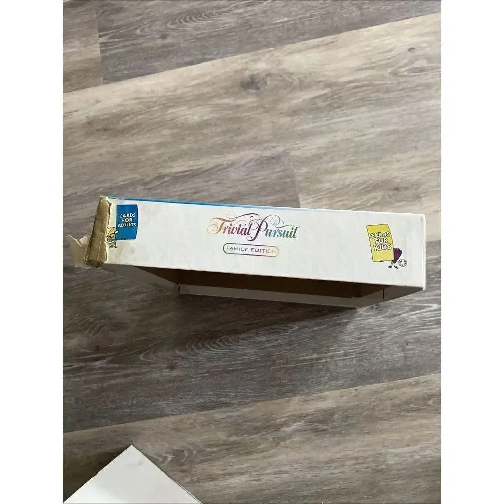 Trivial Pursuit Family Edition game